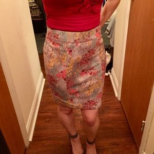 Forever 21 boutique floral midi pencil skirt